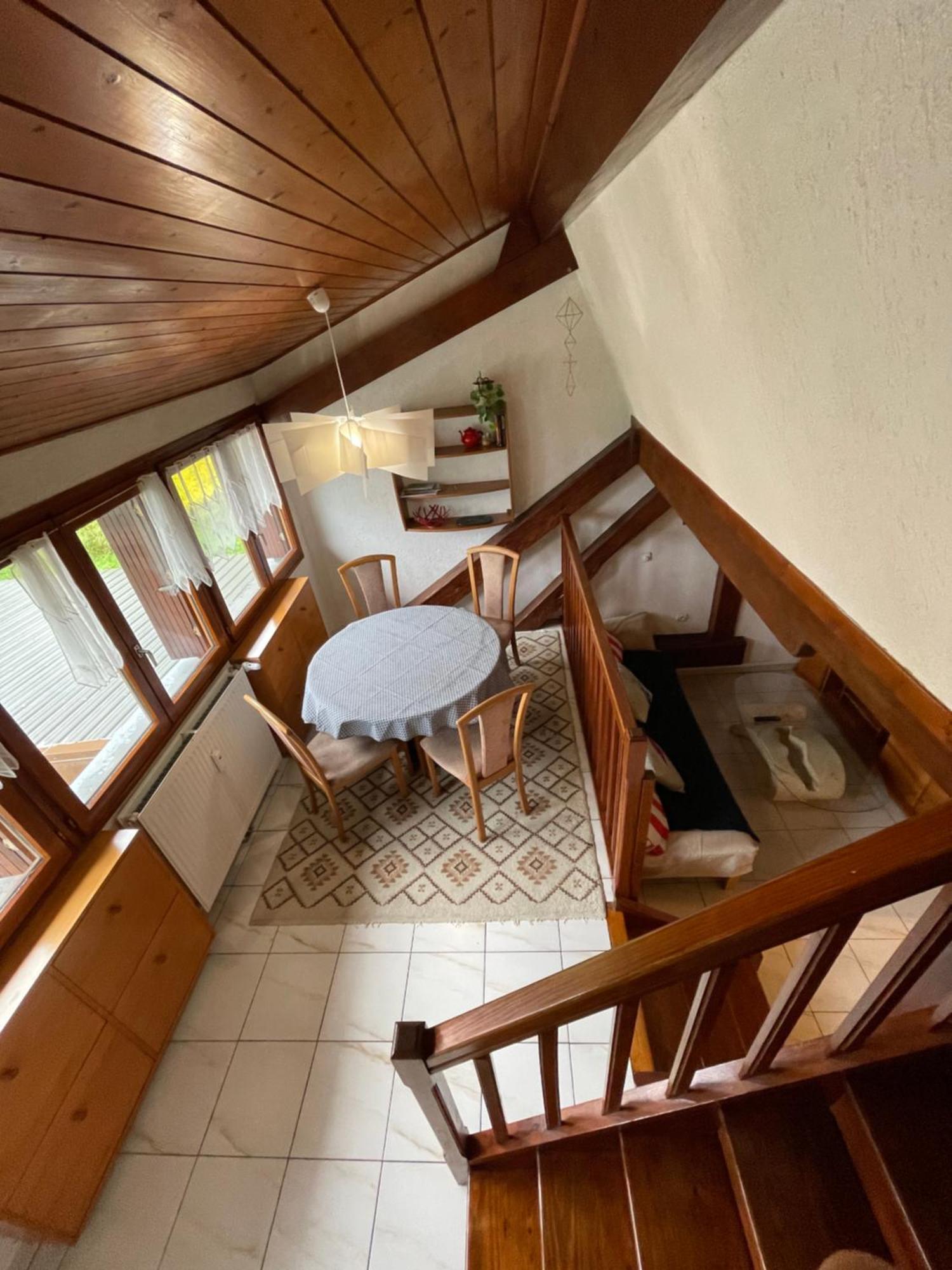 Rare 2 Bedroom With Private Beach On Lake Annecy ดูซาร์ ภายนอก รูปภาพ